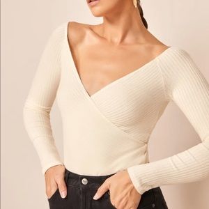 COPY - 🆕 Reformation Minnie Top